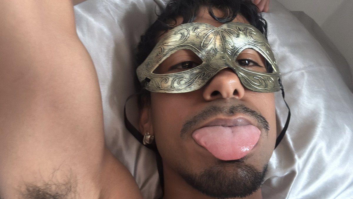 flesh✮ (@fleshinterlude) on Twitter photo 