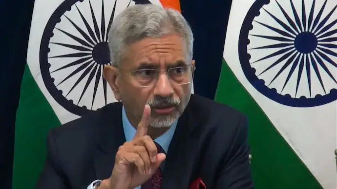 IndiaToday's tweet image. You can’t run away from this reality… many countries cannot meet labour demand on their own’ — EAM Jaishankar to Trump: a wake-up call for a global workforce. 
#GlobalWorkforce #DonaldTrump 

Read more:intdy.in/bo6iwn