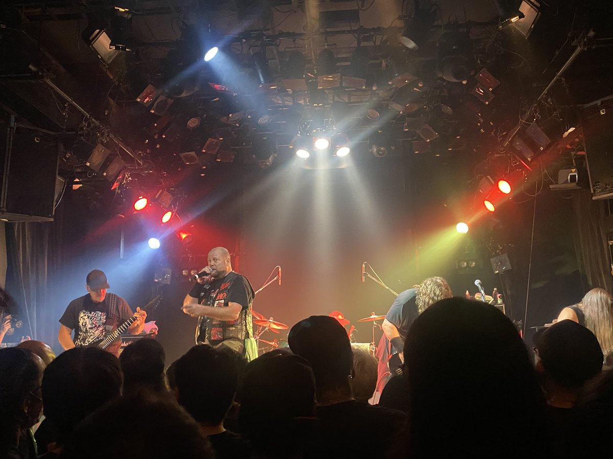 hashiyamamaiden's tweet photo. 再揚!
アメリカ🇺🇸スラッシュメタル
MORBIT SAINTにぶちこんできましたぜ!
ほぼ聴いた事がなかったんですが
ひたすらヘドバンで爽快でした
Damien!Scars!Fuck Them All!
あたりが脳髄に響きましたぜ
#MORBIDSAINT https://t.co/8FbMN3FZV8
