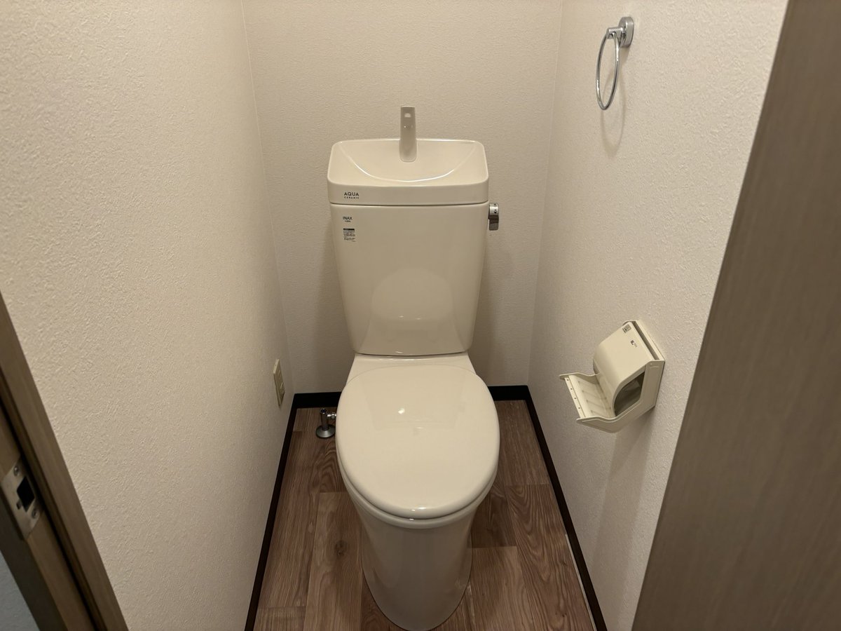 cleanplusone's tweet photo. こんにちは！
株式会社 CLEAN PLUS ONEです

おかげさまでハウスクリーニングのご依頼が増えております
年末に向けてご予約が取りづらくなりますのでお早めのご連絡をおすすめします！

9/30まで限定
トイレ清掃キャンペーン実施中！
詳しくはお問い合わせください☺︎

#昭島市 #エアコンクリーニング https://t.co/hFCN1XcnUX