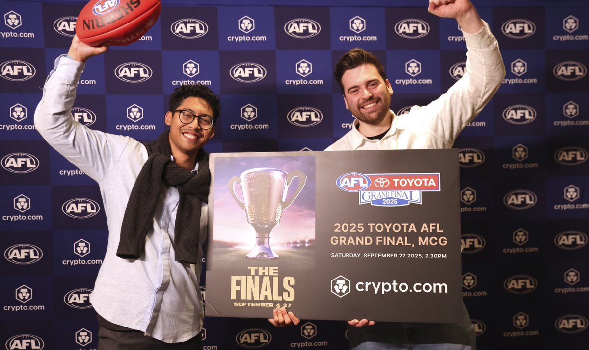cryptocom_AU's tweet image. Thanks to our valued partners, guests and customers who attended our @AFL Grand Final event in Melbourne overnight.
Our two lucky @Cryptocom_Exch clients @zerocap_fx are lucky winners who will attend the big game at the MCG on Saturday!