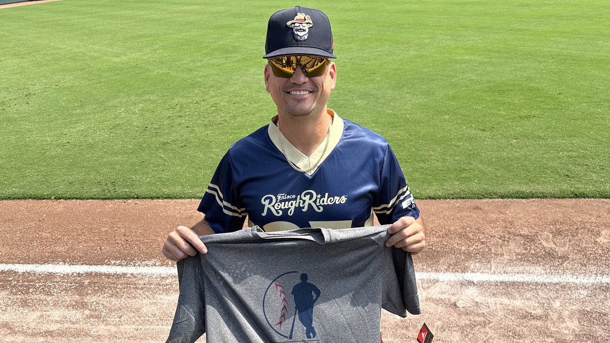 The support we receive from <a href="/RidersBaseball/">Frisco RoughRiders</a> players and coaches is tremendous. They have a heart for helping those with special needs and disabilities. 

#keeperofthegame #letsride <a href="/Rangers/">Texas Rangers</a> <a href="/MiLB/">Minor League Baseball</a> <a href="/Elih_Marrero9/">Elih Marrero10</a> <a href="/ryan15lobus/">Ryan</a>