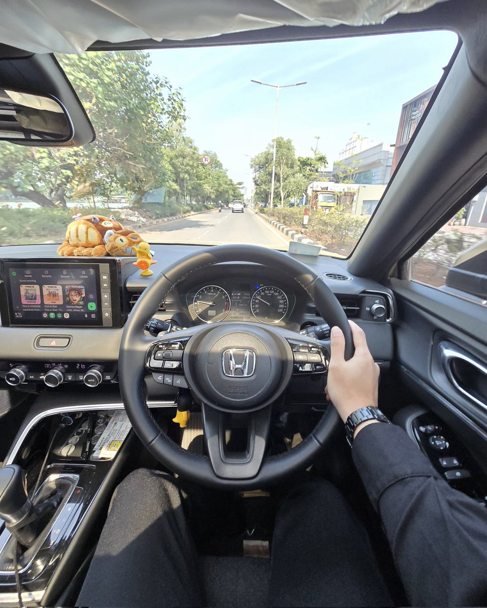 Gk berasa hari tau tau udah jumat, otw ke kantor