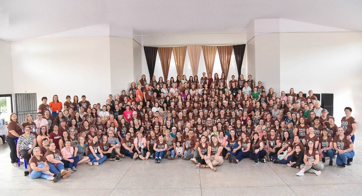 💫 En Naranjal vivimos algo único: más de 250 mujeres recordamos juntas que toda vida es un reflejo de Dios. Fueron días de abrazos, risas, oración y sororidad que nos dejaron el alma llena.
ierp.org.ar/naranjal-fue-a…