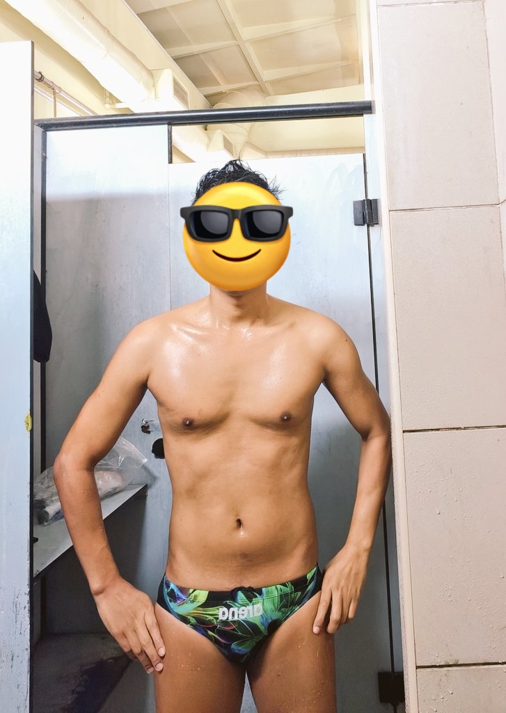 Morning 🏊🩲🔆. TGIF.