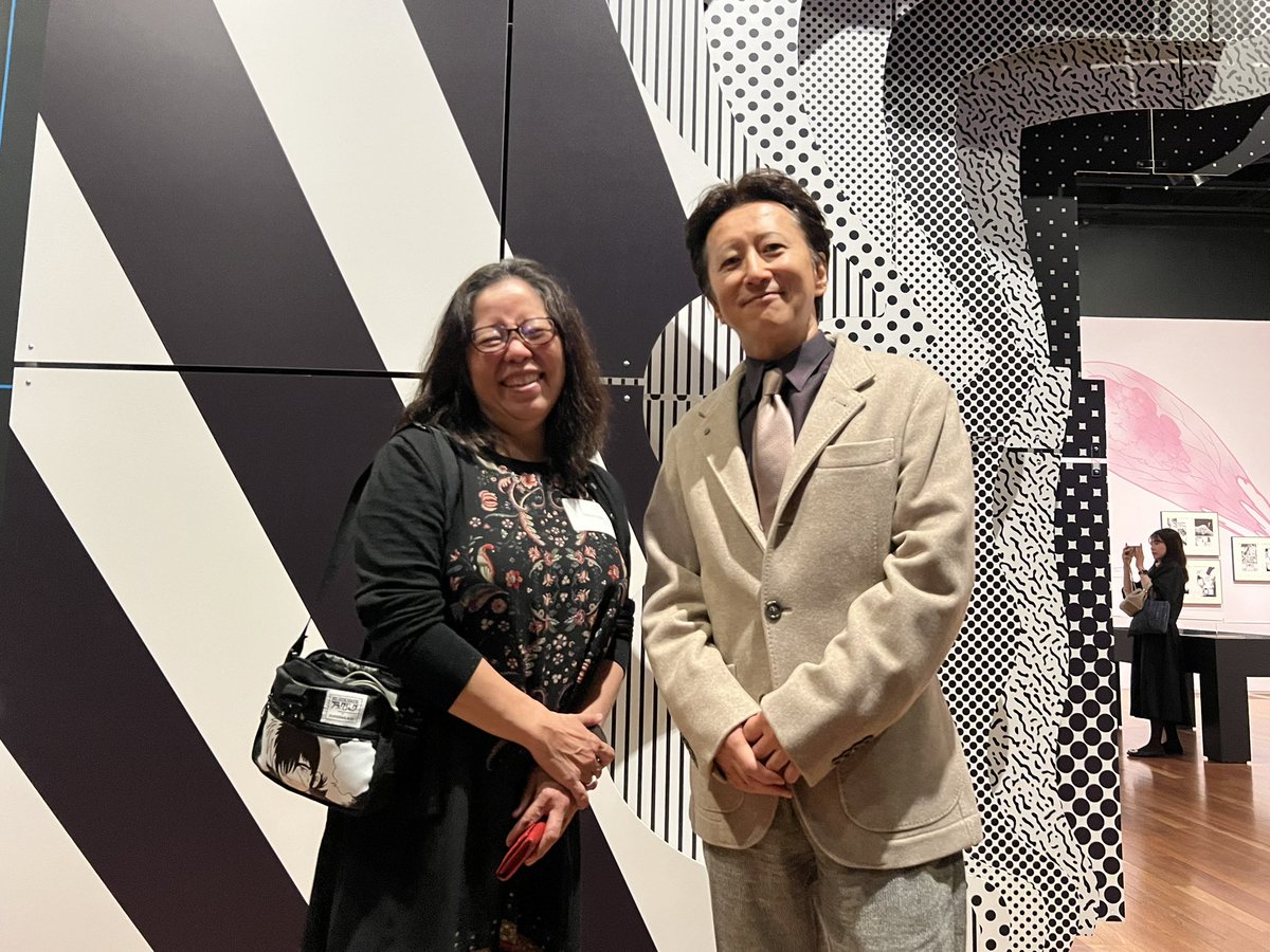 debaoki's tweet image. Awww yeah! araki-sensei at the Art of Manga exhibit opening at the DeYoung Museum