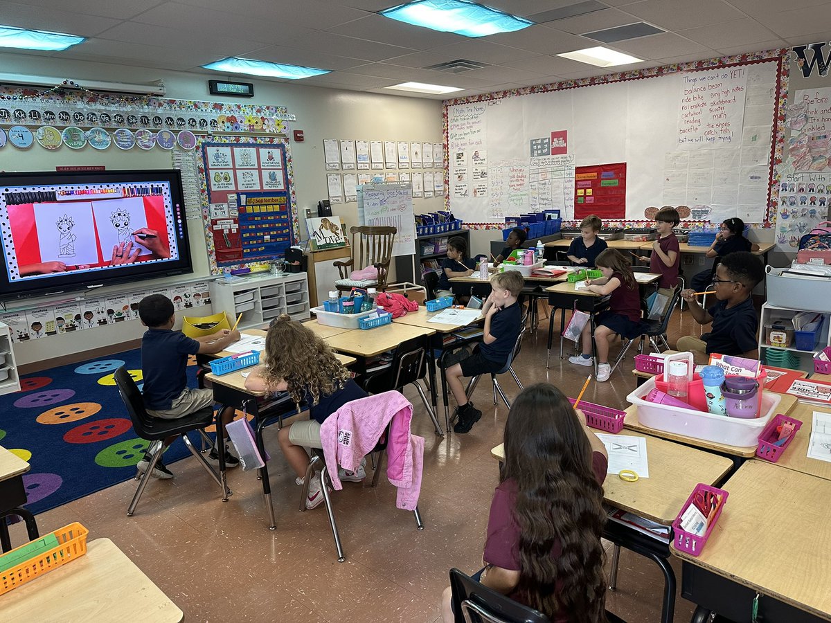 🔵🔻Composing and Decomposing 2-D Figures!▫️🟢

🧠Building our knowledge about American Symbols 🇺🇸and adding a Statue of Liberty illustration to our books! <a href="/TurnerBartelsK8/">Turner/Bartels K8</a>