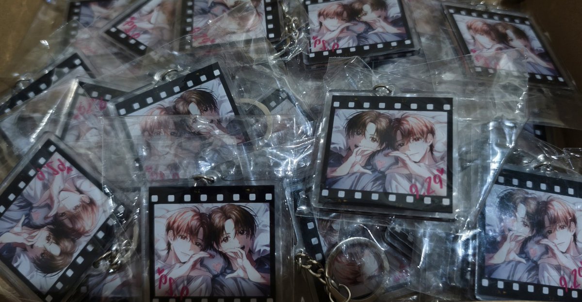 xiaokeyhosh's tweet photo. Have been so busy wasn't able to post previews 😭
see you~

DONGREN FREEBIES FOR TDS4 in JAKARTA
📍 Jakarta International Stadium
🗓️ DAY 1 and 2 — 27-28 SEPT 2025

#RENJUN #HAECHAN
#THEDREAMSHOW4 #TDS4INJKT
#NCTDREAM_THEDREAMSHOW4_JAKARTA https://t.co/E9771v1e5X