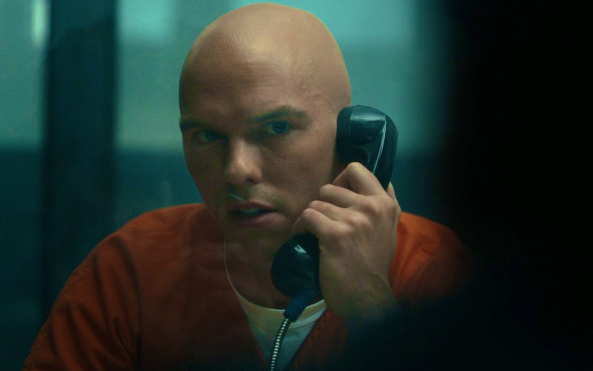 dailyplanetbr_'s tweet image. SPOILER DE PACIFICADOR EPISÓDIO 6 

ELE VOLTOU, E MEU DEUS DO CÉU QUE PRESENÇA ESSE LEX LUTHOR PASSA PQP