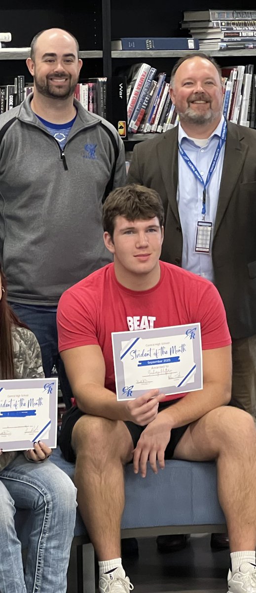 ZachHultgren's tweet photo. Thank you, Mr. Teele, for the nomination as a September Student of the Month. Students are nominated for dedication to learning, kindness toward others, and willingness to go above and beyond in and out of the classroom. (Pictured L->R Mr. Teele & Dr. Bending) @Central301 @301_chs @AthleticsRocket #WeAreCentral 🚀⬆️