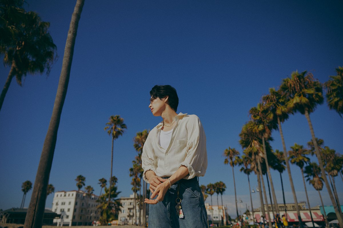 本田響矢写真集『ECHOES』 予約開始✨ ＼ アメリカ・ロサンゼルスで