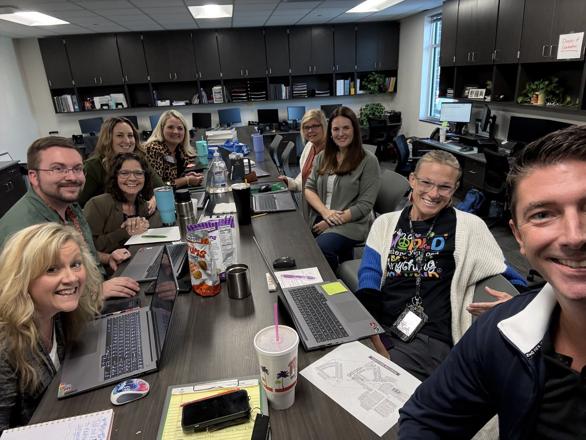 It was all hands on deck as this instructional team planned professional learning for the Secondary Academy Day #princetonchapter #BetterTogether #conferencestyle