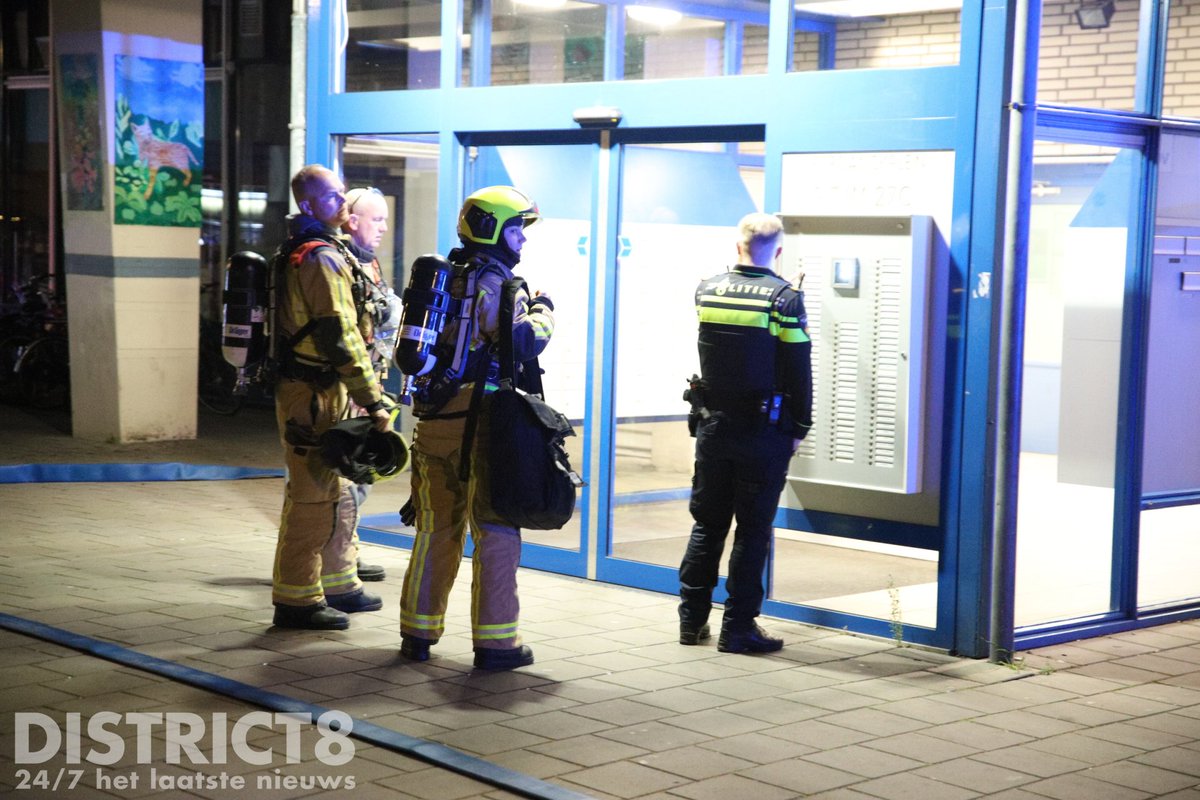 Brand in flatwoning aan het Ledeganckplein in Den Haag