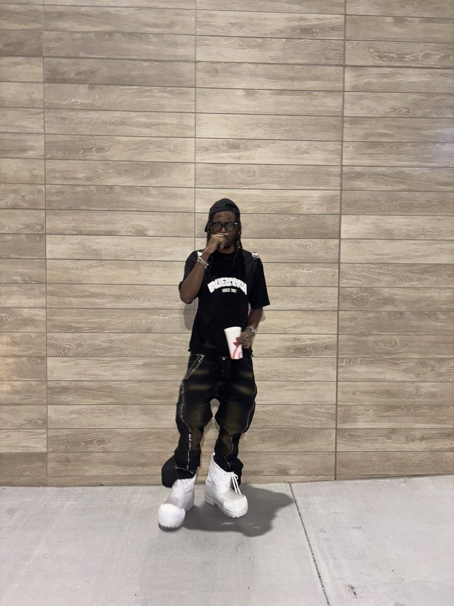 sirrlucid tweet picture