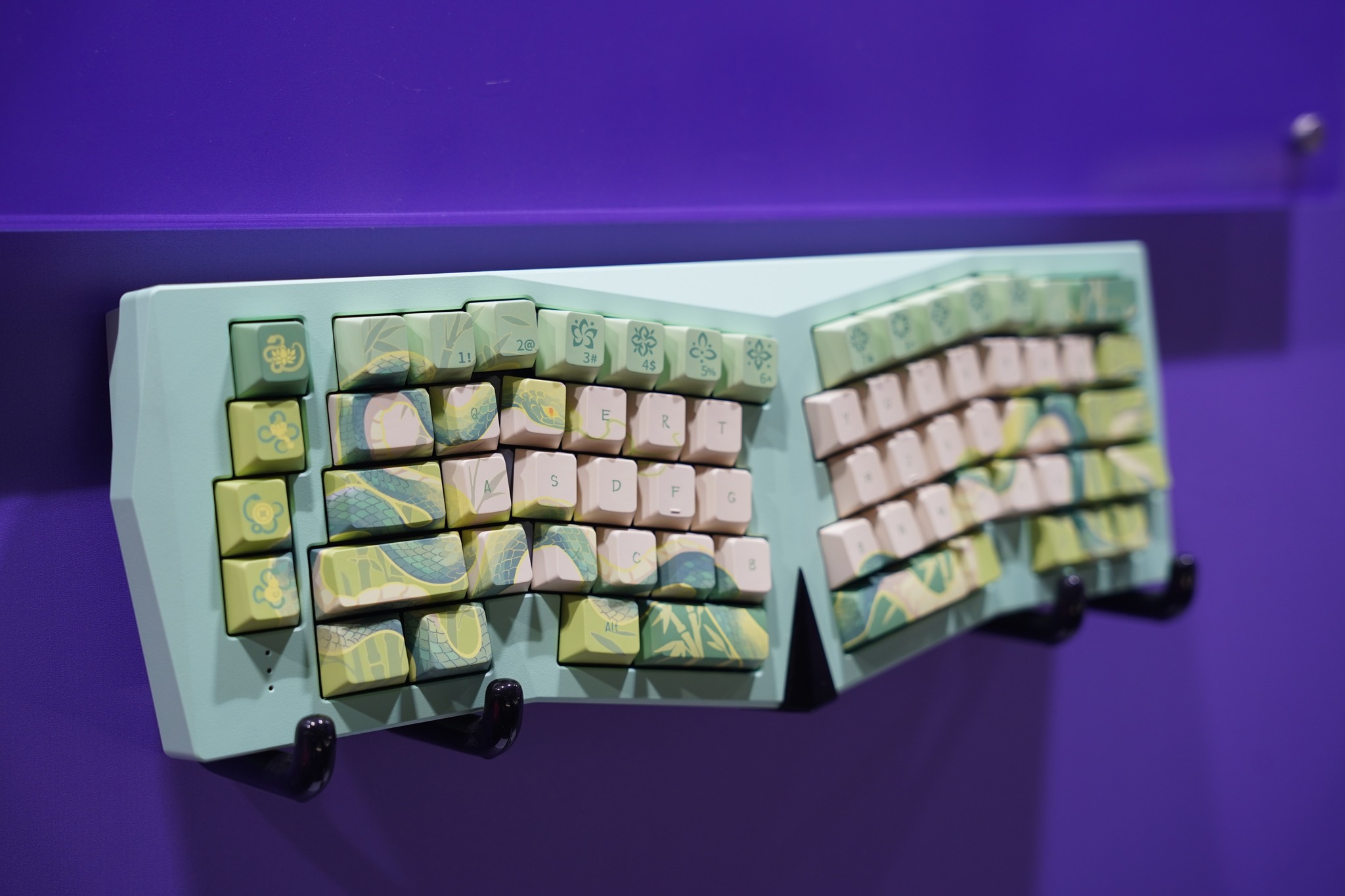 Akkoです。 Akko OnePiece Calligraphy 5108S review | AndroidGuys