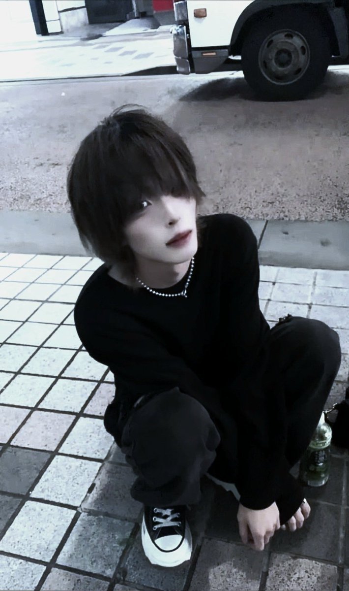 Lovebotn's tweet photo. 言葉だけの愛より目に見える愛で示して https://t.co/JcAJZLRsgm