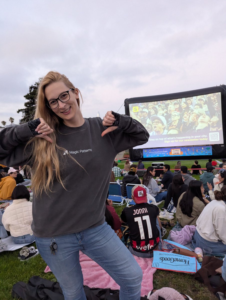 DesignWithAllie's tweet image. Showing off my new @magicpatterns swag at the showing of La La Land hosted by the @sfstandard