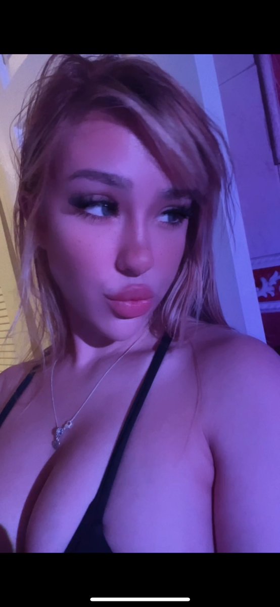 milkylexii's tweet image. I don’t even take pics anymore I need to get back online