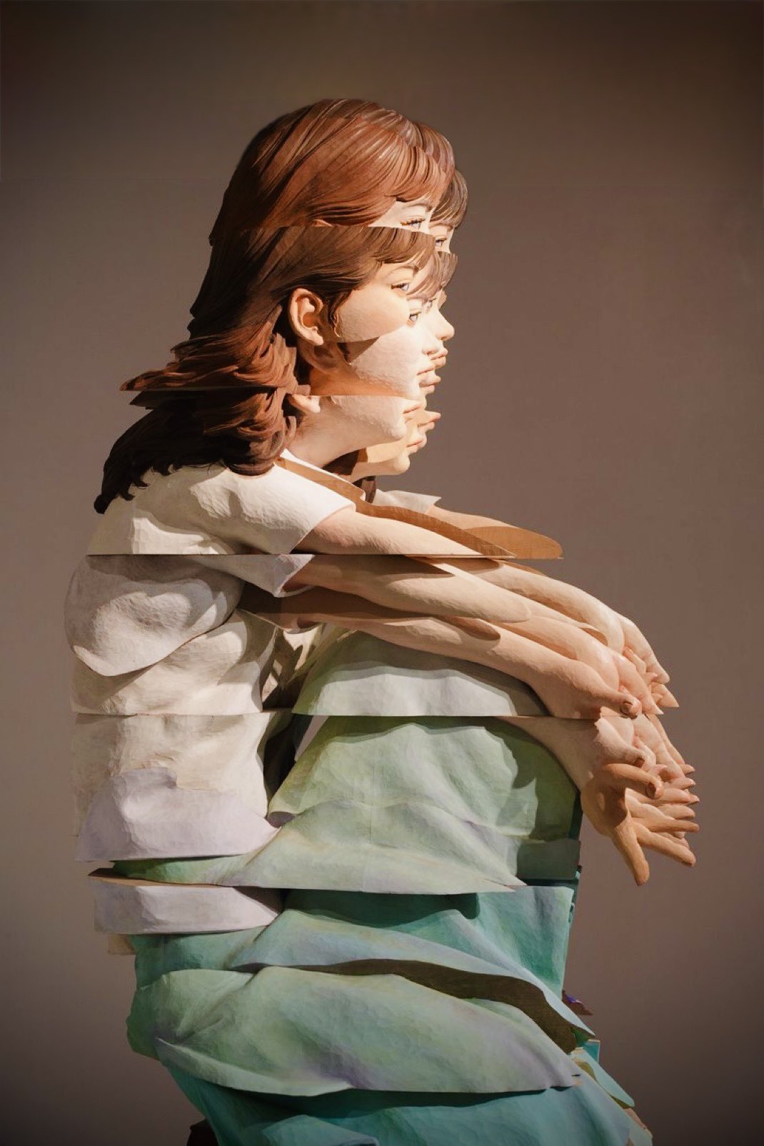 手描きの肖像画になります。 手描きの肖像画になります。 紙幣デザイン 24年に刷新 肖像は