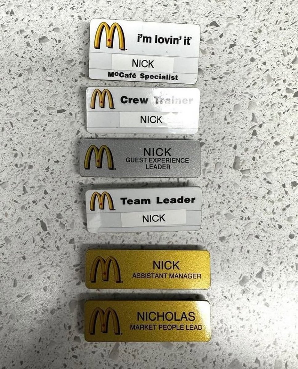 결국 해냈구나 니콜라스