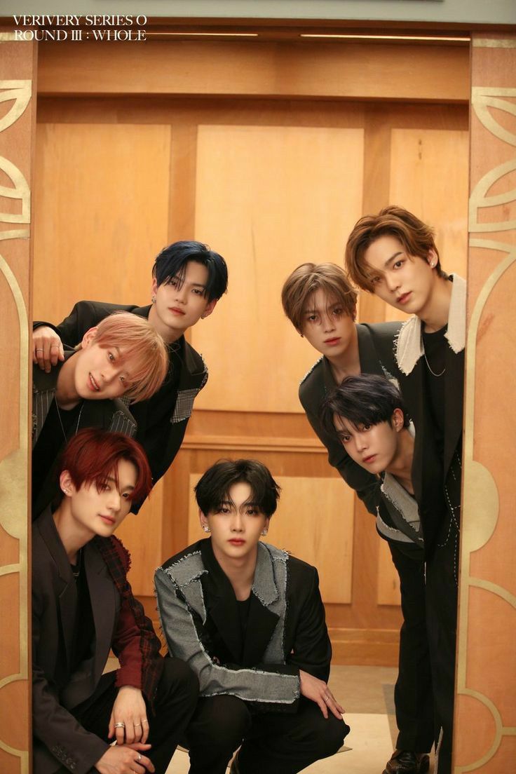im_firaaaaa's tweet photo. Kangmin has already done his best 💜🤍 He really shined on stage. For me, he was the one who shined the most, because as VERRERs, we know some of the paths he’s been through. https://t.co/ZyClRyJS6N