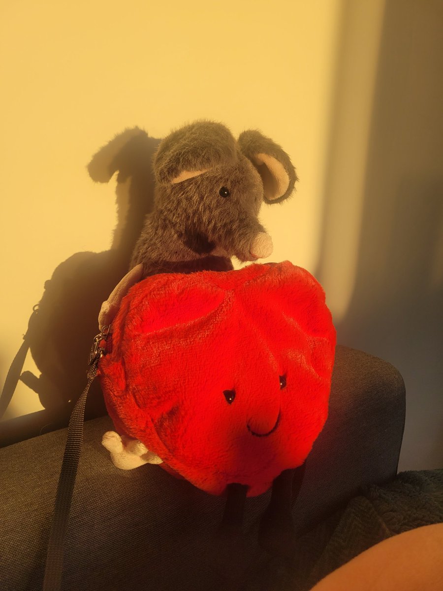 Sorathus's tweet photo. 🐀 https://t.co/ien3wWEEH8