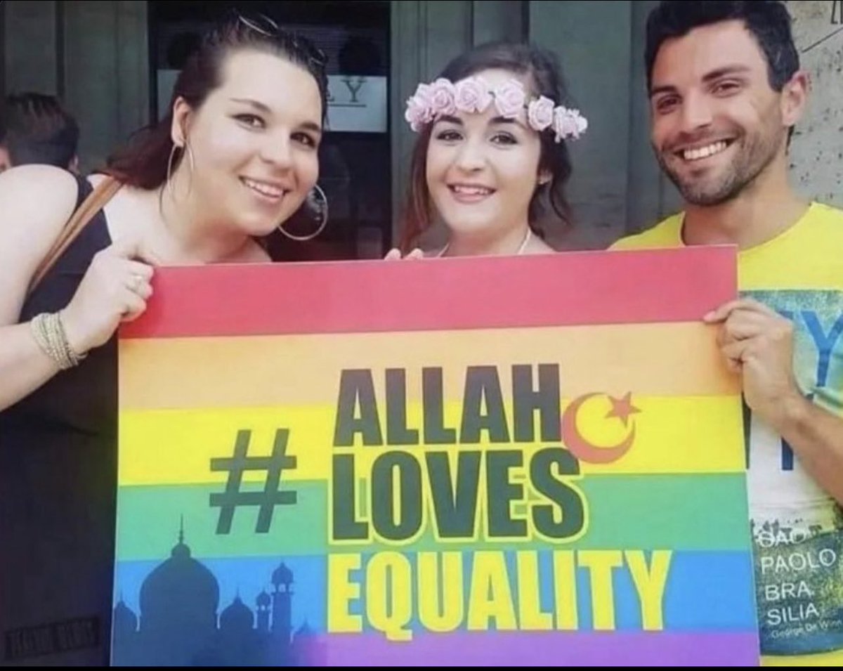 AfgZoroastrian's tweet image. Is it possible to be this stupid? 🙁