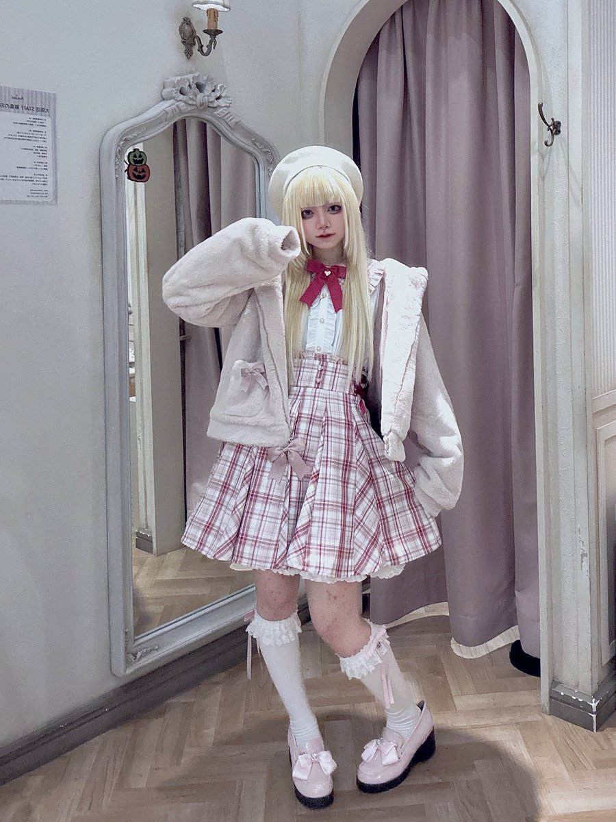 アマベル ビットバックルフーディコート 白 Ribbon Bit Hoodie Flare