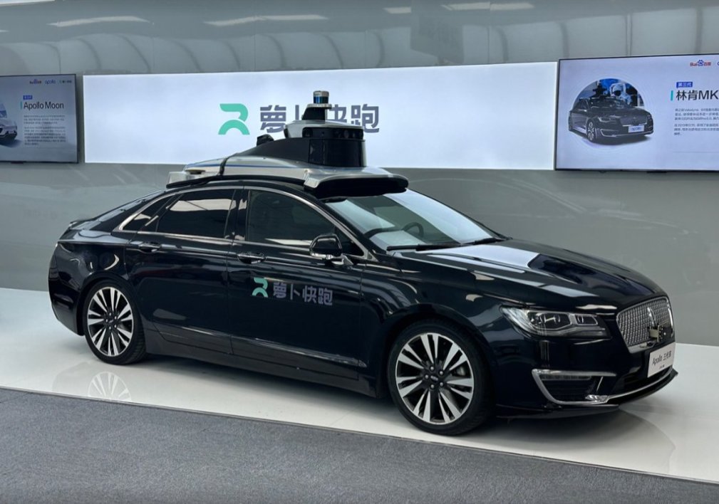 Baidu's Apollo Go has been granted Dubai's exclusive "001" #autonomousdriving license by the Roads and Transport Authority. With 50 test license plates secured, Apollo Go has been conducting autonomous vehicle testing in urban Dubai since Aug. bit.ly/3KqyN9v <a href="/Baidu_Inc/">Baidu Inc.</a>