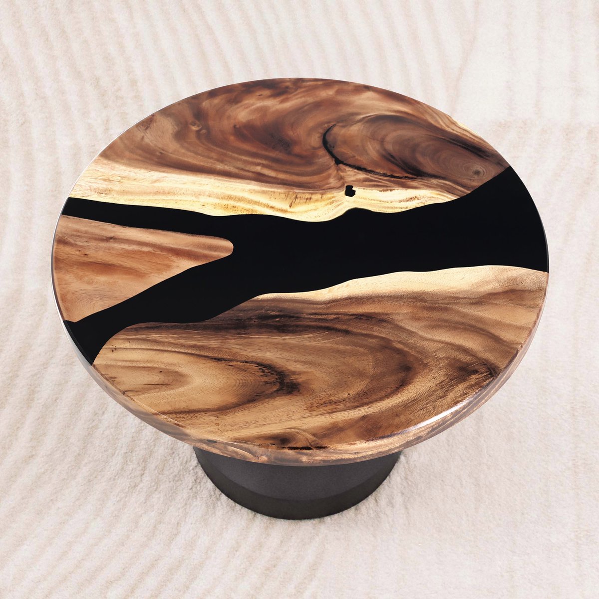 LumberGrand's tweet image. ✨ Handcrafted Lumber Grand table tops blend precision, style, and function: customizable for work, coffee, or dining.

👉 Like &amp;amp; follow for more artisan-crafted luxury!

#LumberGrand #TableTop #LiveedgeTable #EpoxyTableTop #CustomTable #WoodWorking