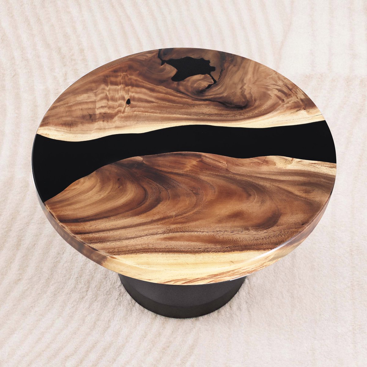 LumberGrand's tweet image. ✨ Handcrafted Lumber Grand table tops blend precision, style, and function: customizable for work, coffee, or dining.

👉 Like &amp;amp; follow for more artisan-crafted luxury!

#LumberGrand #TableTop #LiveedgeTable #EpoxyTableTop #CustomTable #WoodWorking