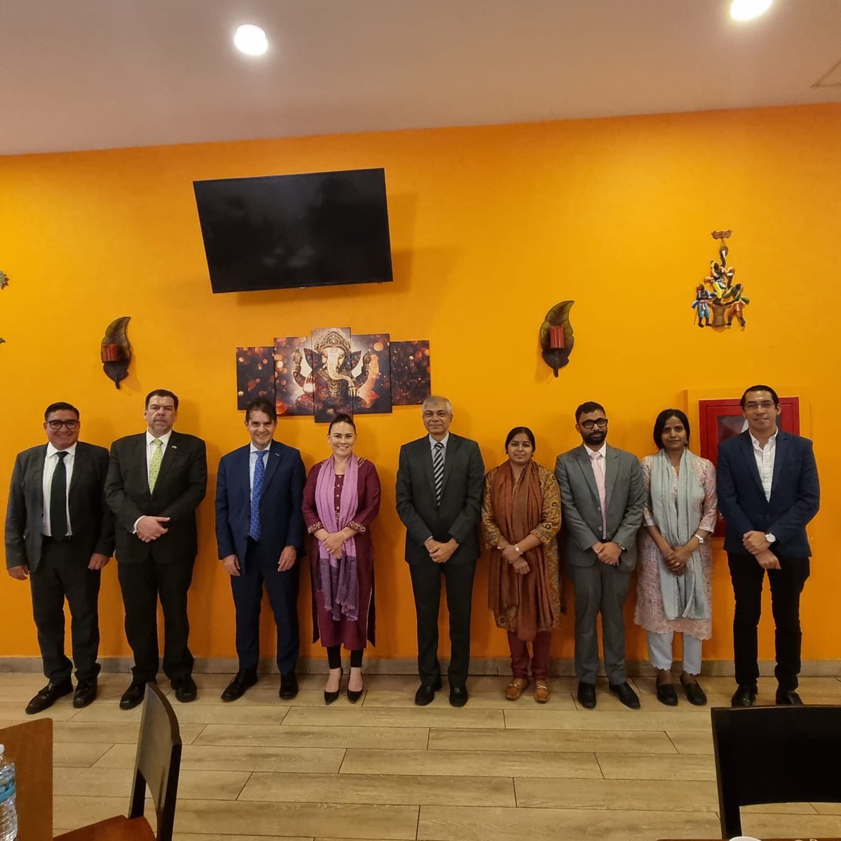 IndEmbMexico's tweet photo. It was an honor to receive  H.E. Ms. Alejandra del Moral @AlejandraDMV, Executive  Director, AMEXCID @AMEXCID at the Embassy. Had a very fruitful exchange to deepen and expand our development  cooperation, including  capacity building and digital innovation, with an increased  focus on outreach to states and municipalities.
@SRE_mx