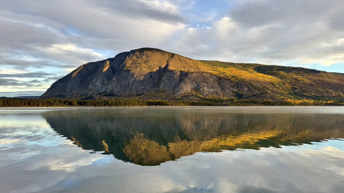 IntrepidEscape's tweet image. Sunrise from Pine Lake Campground on the Alaska Highway. Welcome to the Yukon 🇨🇦😍

Ad #ExploreCanada #ExploreYukon #Canadream
