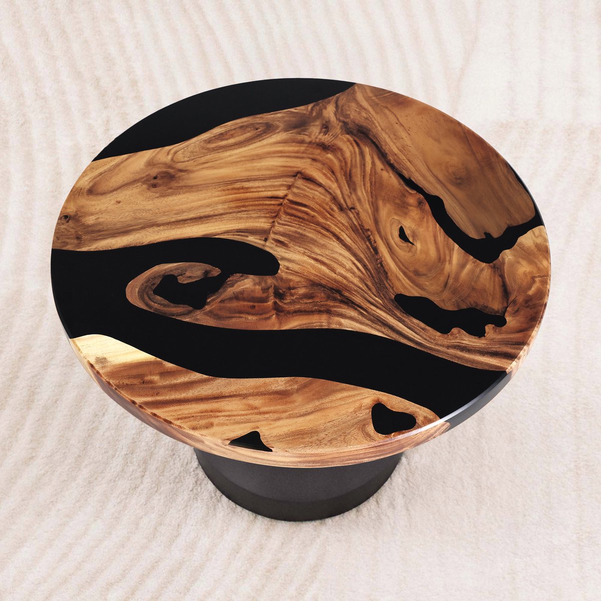 LumberGrand's tweet image. ✨ Handcrafted Lumber Grand table tops blend precision, style, and function: customizable for work, coffee, or dining.

👉 Like &amp;amp; follow for more artisan-crafted luxury!

#LumberGrand #TableTop #LiveedgeTable #EpoxyTableTop #CustomTable #WoodWorking