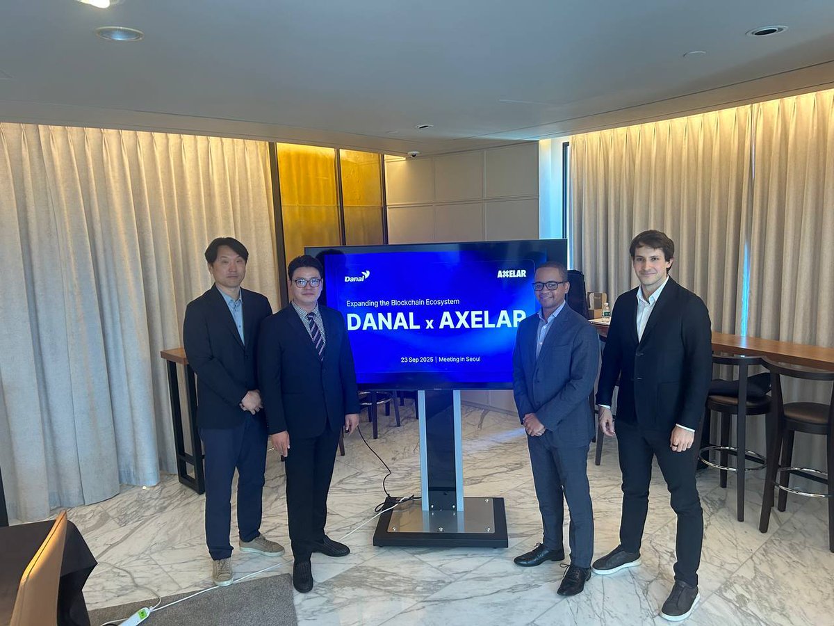 Signing ceremony with our friends at Danal during #KBW2025 🇰🇷

Danal, S Korea's mobile payments leader + a major crypto gateway, has selected Axelar to help build SK's 1st Integrated Stablecoin Ecosystem.

Looking forward to accelerating innovation in the stablecoin industry