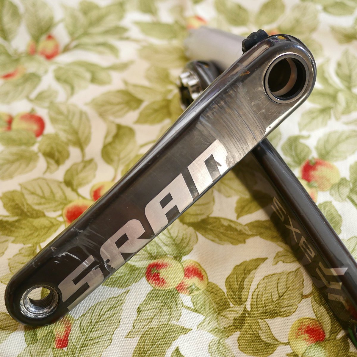 選手支給品 リドルトレック SRAM Red D1 非売品カーボンクランク 選手支給品 リドルトレック SRAM Red D1 非売品カーボンクランク