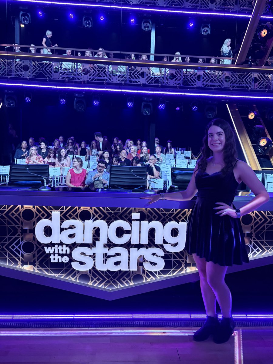 Rachel⭐️🪩 tweet media