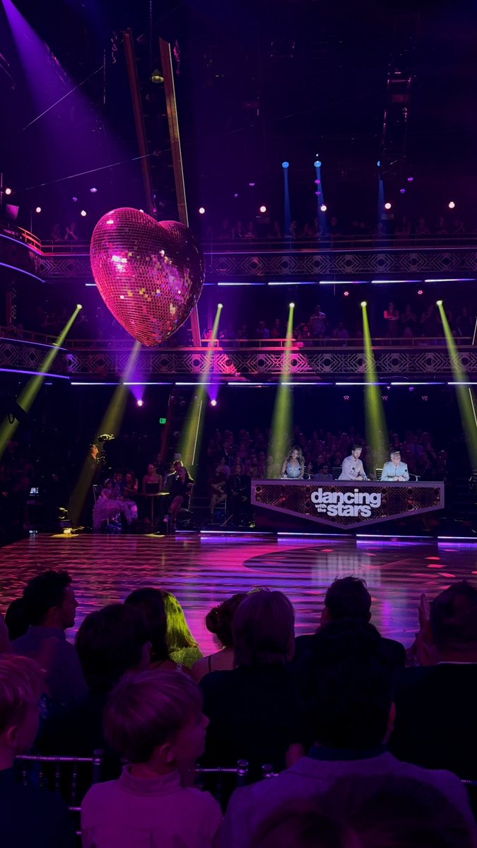 Rachel⭐️🪩 tweet media