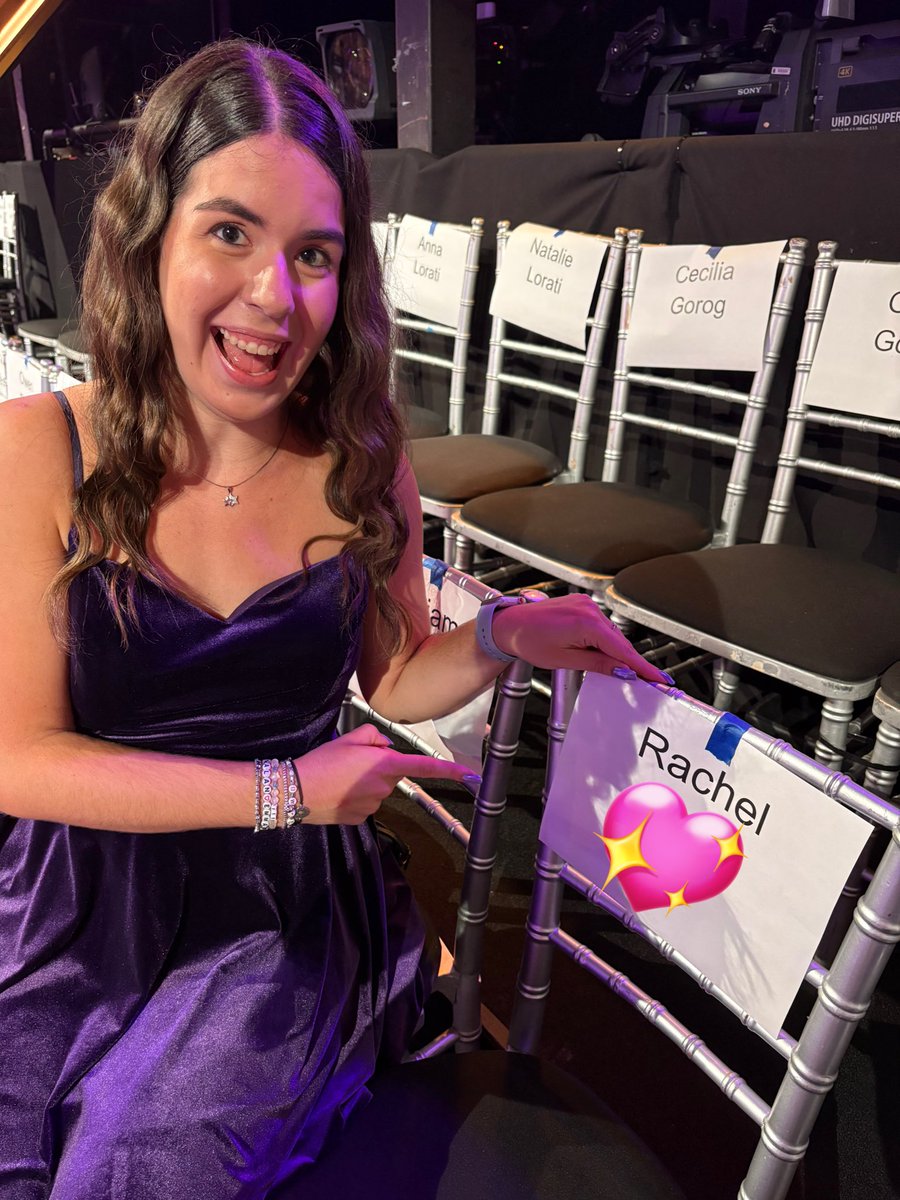 Rachel⭐️🪩 tweet media