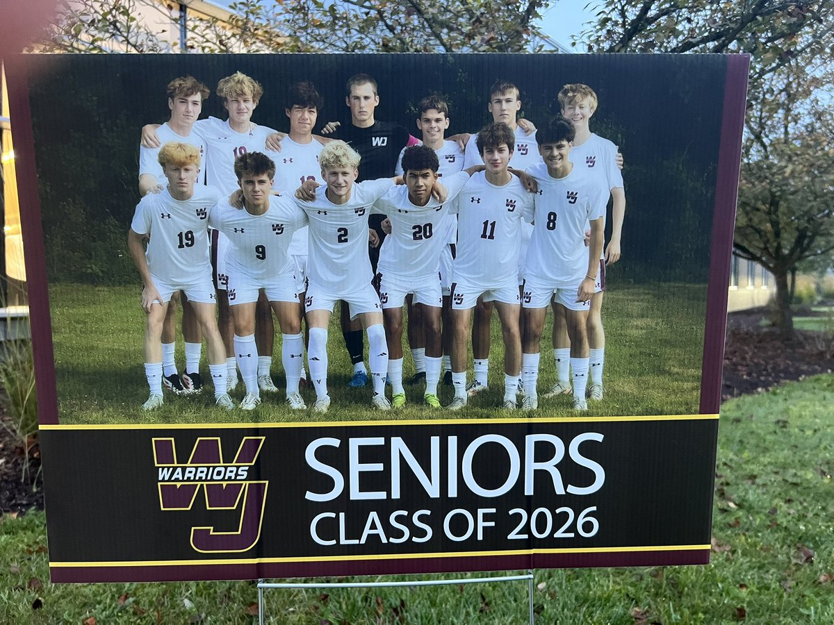 WJsoccer's tweet photo. Great senior night. Thanks players/parents for a special day. 1-0 win; 600 wins as a program; 8-2-2 on year. Senior Captain Quinn Anderson extends WJ all time shutout record to 38; Senior Captain Freddie Marcell with game winning goal moves into 7th place WJ all time scoring https://t.co/KleNzEzPIa