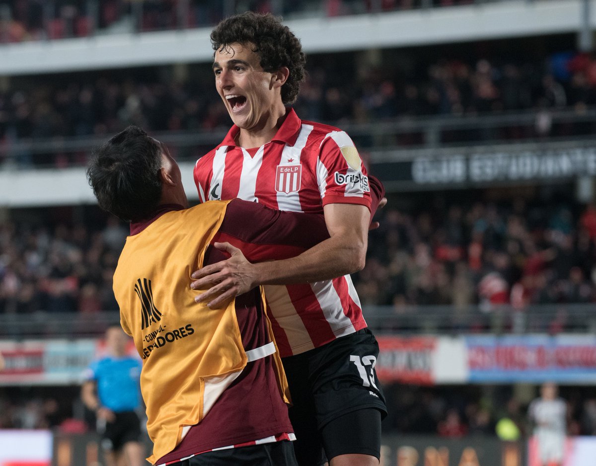 Más allá de la eliminación, semáforo 🚥 a pura onda verde. 

Muslera 🟢 
Gómez 🟢
Núñez 🟢
Rodriguez 🟢
Arzamendia 🟢 
Amondarain 🟢 
Ascacibar 🟡
Medina 🟢
Benedetti 🟢🥇
Palacios 🟢
Carrillo 🟢