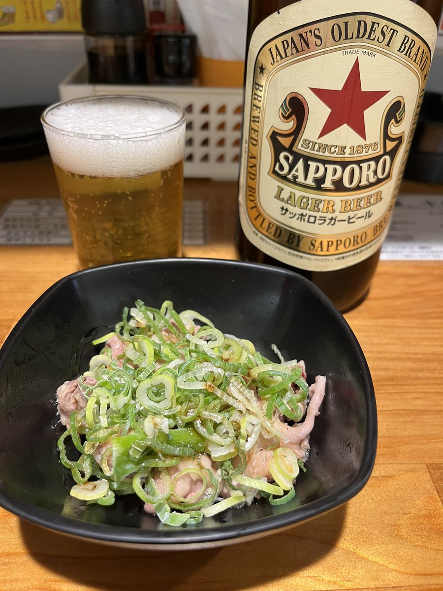 9/26
SBD 5x5やりました
スクワット85k
ベンチプレス 65k
デッドリフト95k

久々に大富豪で昼飲み