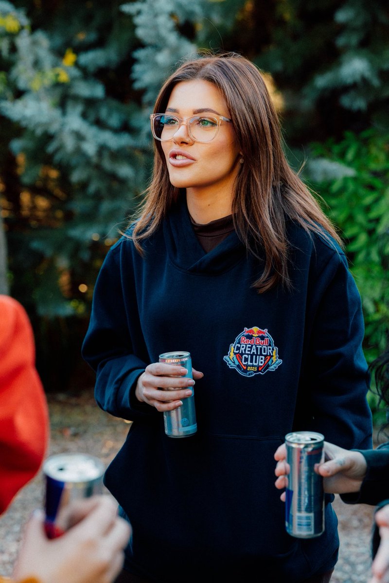 I suck at Tetris but maybe youre the goat? You could be in the running to represent 🇦🇺 in the Tetris World Finals in Dubai! 

Thankyou to <a href="/redbullau/">Red Bull Australia</a> for the limited edition Red Bull Tetris frame. Goes nicely on the fridge dont you think?

#RedBullTetris #GivesYouWiings