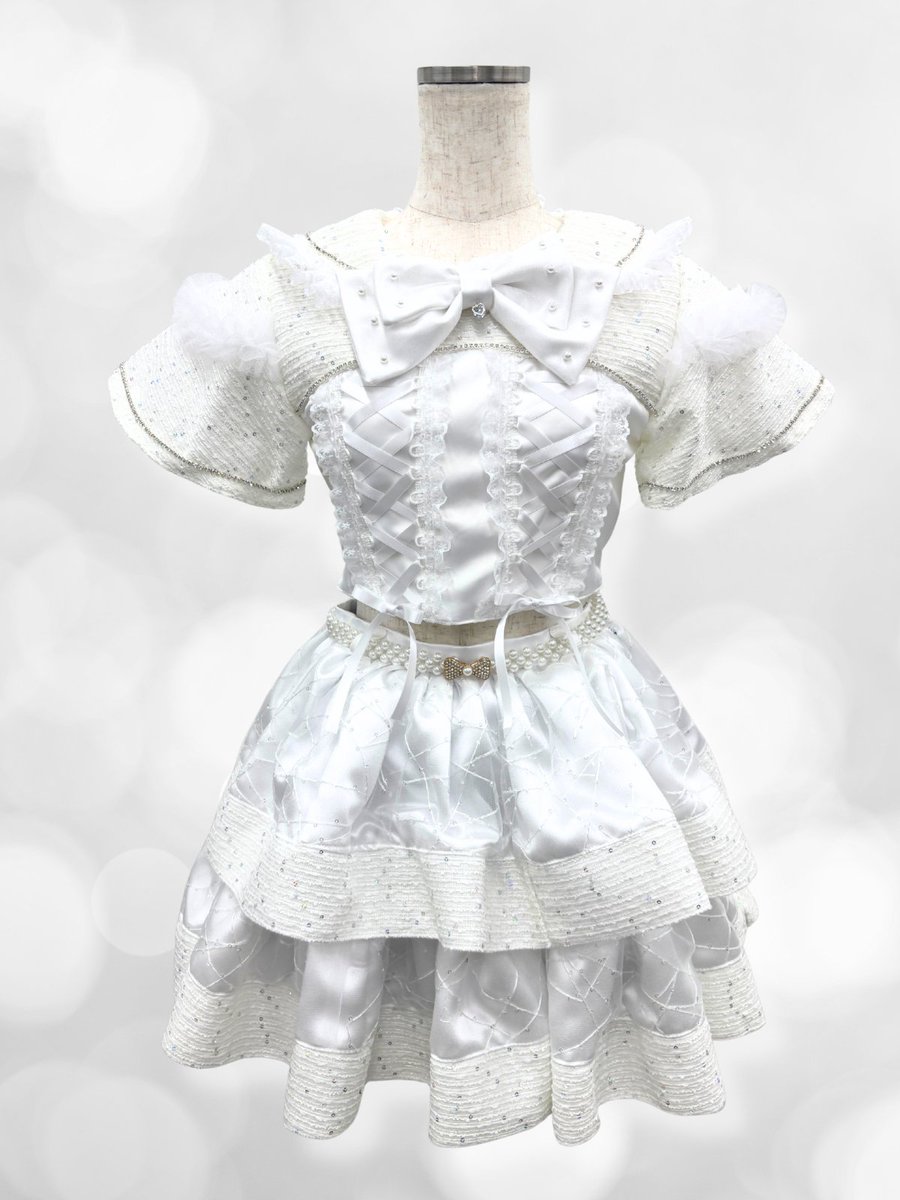 ♡完全オーダーメイドのツアー衣装♡

メイビーME（<a href="/MAYBEME0707/">メイビーME</a>）さんのツアー衣装を制作しました！

ツアー開催おめでとうございます🎉
世界観に合わせたデザインで、パフォーマンスをより輝かせる衣装に仕上がりました。

📦デザイン〜納品まで一貫対応