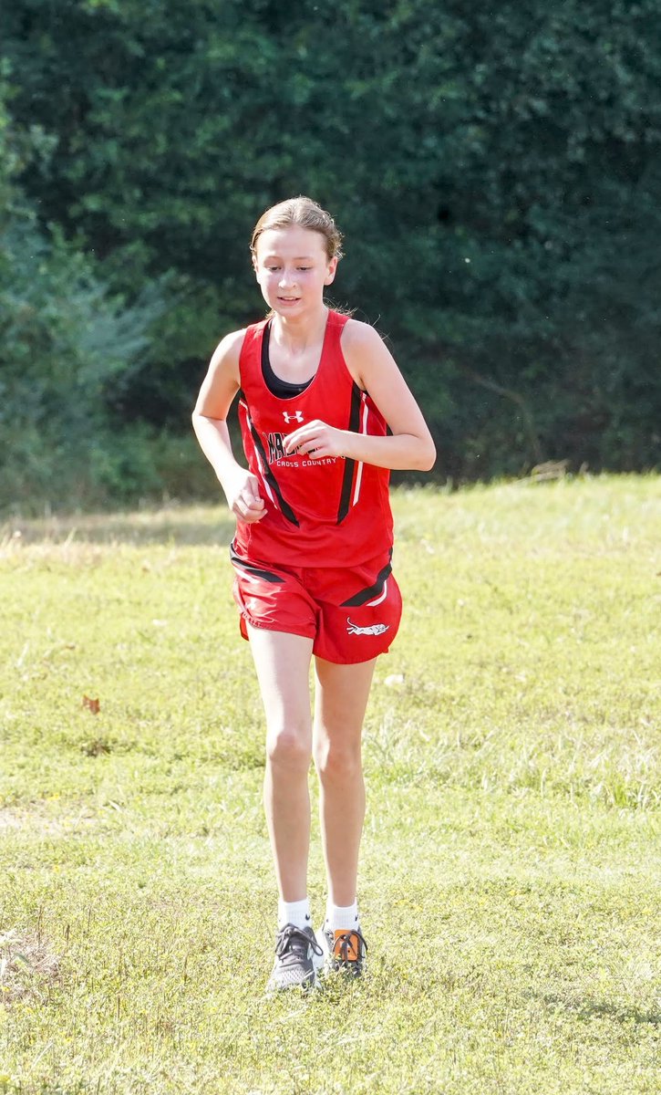 It's Friday, so let's celebrate!
Meet Linley! Linley is an 8th-grade athlete who, this week, in the Leopard Run Invitational at DeQueen, improved her time by 1 minute and 58 seconds over last year's time! Go Linley!  #itsagreatdaytobeapanther 
<a href="/MJHSMagnoliaAR/">MJHS - Magnolia Arkansas</a>