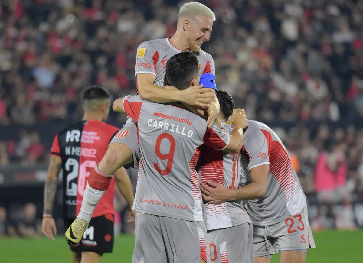 teodeliaa's tweet photo. Siempre, pero siempre, con los pibes del club. Está en el ADN jugar este tipo de partidos. Gracias. https://t.co/6EqaSKK6EX