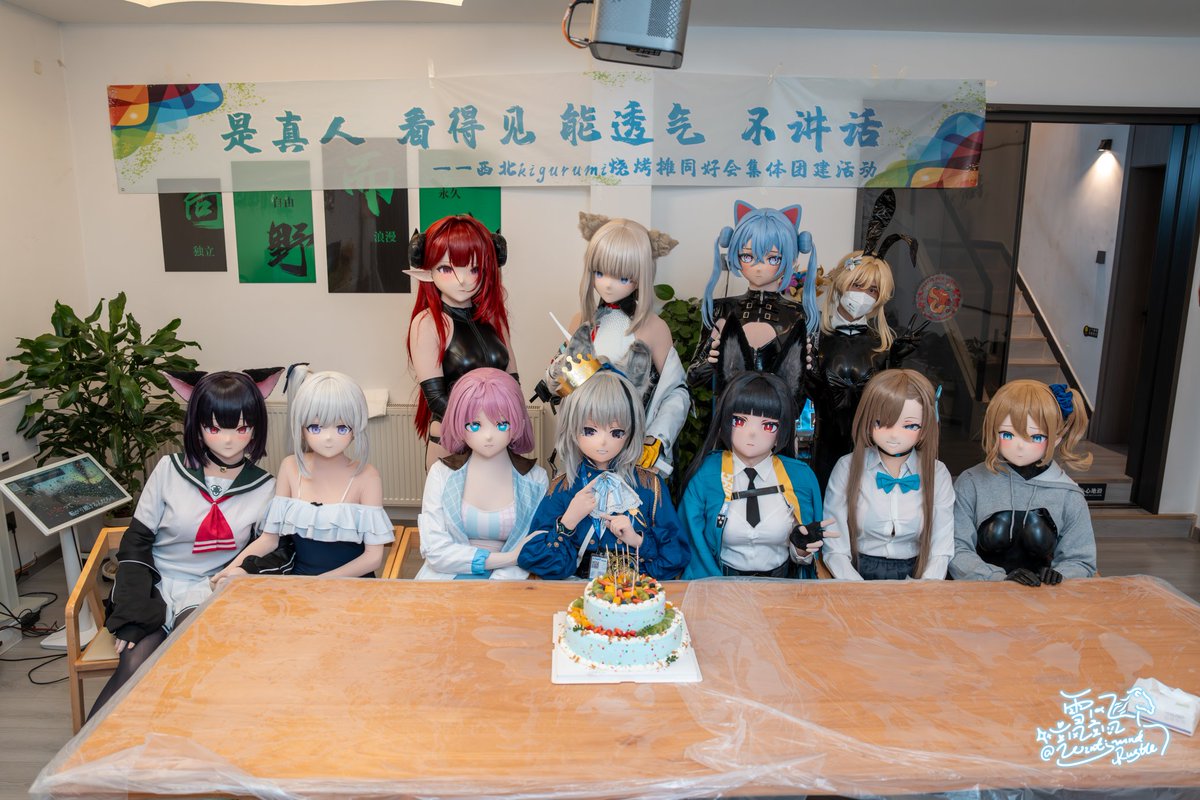 😭😭😭今年小气球忘截了woc

推特上面就不发小作文了，祝我自己生日快乐吧！🎂🎉

²⁵ 𝟮𝟱 𝗛𝗮𝗽𝗽𝘆 𝗕𝗶𝗿𝘁𝗵𝗱𝗮𝘆 𝘁𝗼 𝗠𝗲