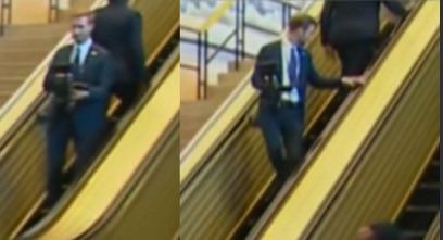 dave_janak's tweet image. પ્રેસીડેન્ટ ટ્રમ્પ જ્યારે ફર્સ્ટ લેડી સાથે UN બિલ્ડિંગમાં જઈ રહ્યા હતા ત્યારે #Escalator બંધ થઈ ગયું હતું જે મામલે તપાસ થતાં ખબર પડી કે ટ્રમ્પના કેમેરામેનના કારણે એ બંધ થઈ ગયું હતું.

ટ્રમ્પ જ્યારે એસ્કેલેટર તરફ આગળ વધ્યા એ પહેલા તેમનો કેમેરામેન તસવીરો લેવા ઊંધો જઈ રહ્યો હતો.…