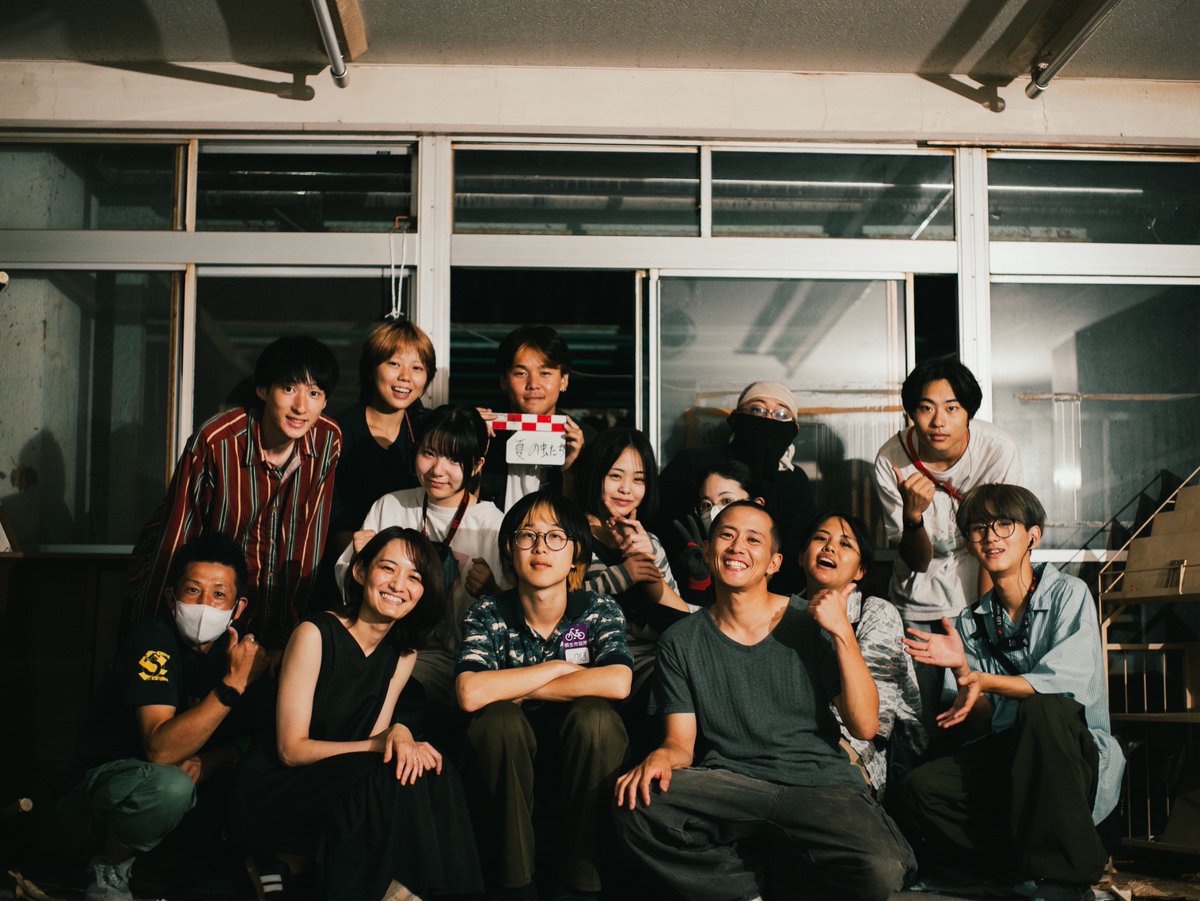 natsu_mushitati's tweet image. 映画「夏の虫たち」
無事オールアップしました💐

俳優部、スタッフに加え、
今作は多方面のお力添えのお陰で撮影できました。
たくさん伝えたい事はございますが
作品に携わった沢山の方々へ
「ありがとうございました」

 #夏の虫たち #群馬県 #桐生市
 #太田祥介 #紘史郎 #高尾美有 #私のような天気