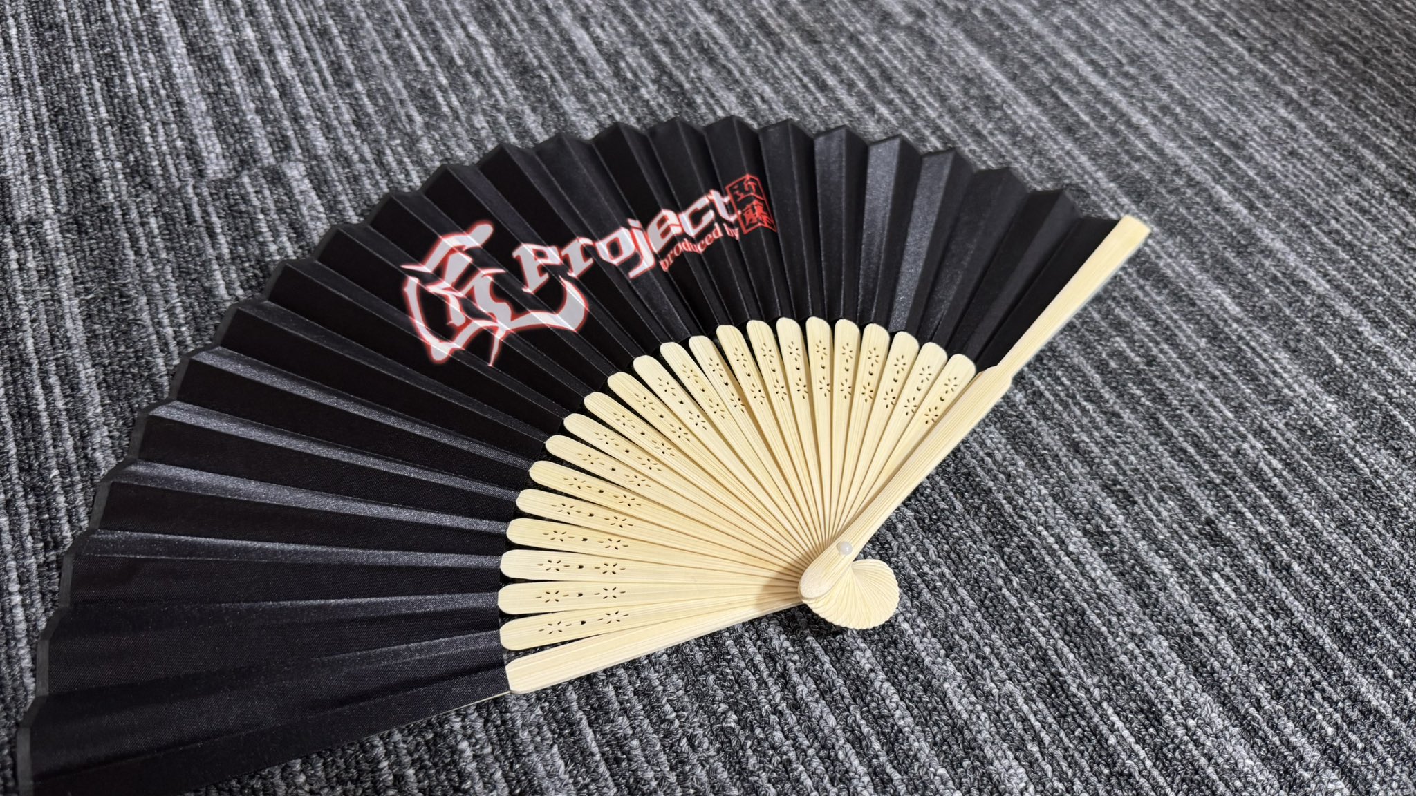 アロナ　PR 上位賞　冊子付き アジアアロワナ専門誌の第12弾が発売！｜PressWalker